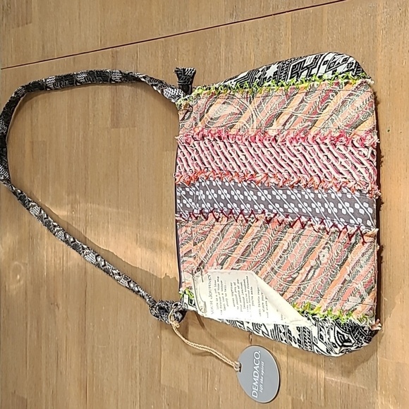 Demdaco Handbags - NWT Demdaco Cotton Boho Shoulder Bag
